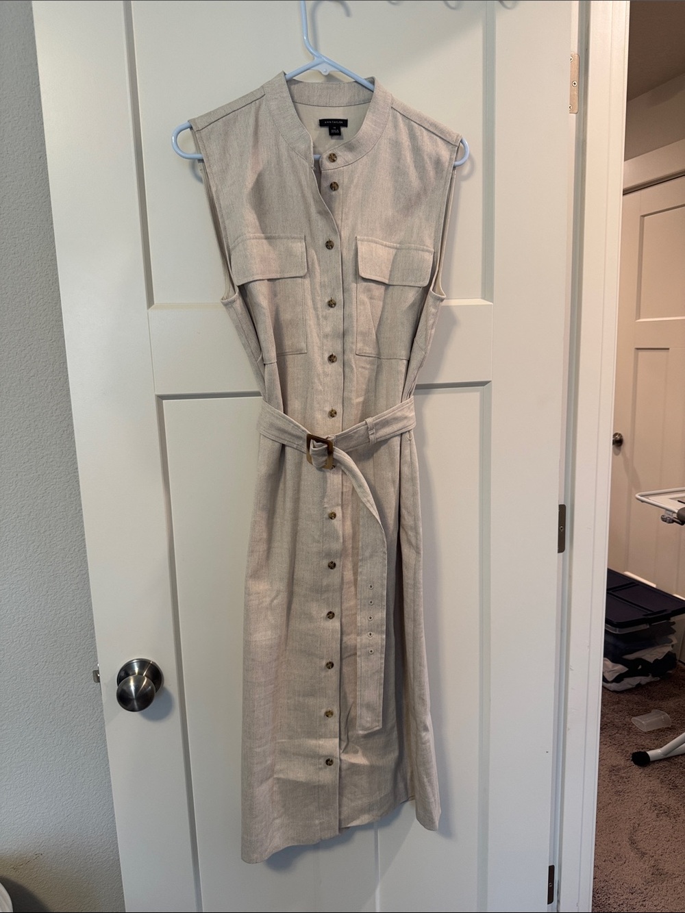 Worthington Sleeveless Belted Button-Front Midi Dress in Light Taupe